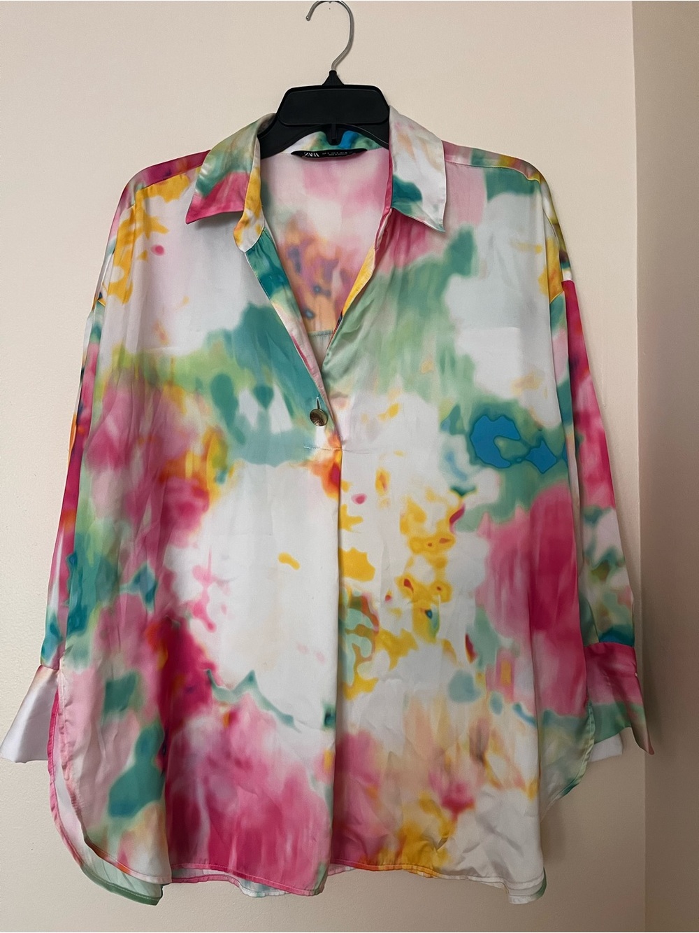 Zara Women’s Multicolor Watercolor Satin Long Sleeve One Button Shirt Size S